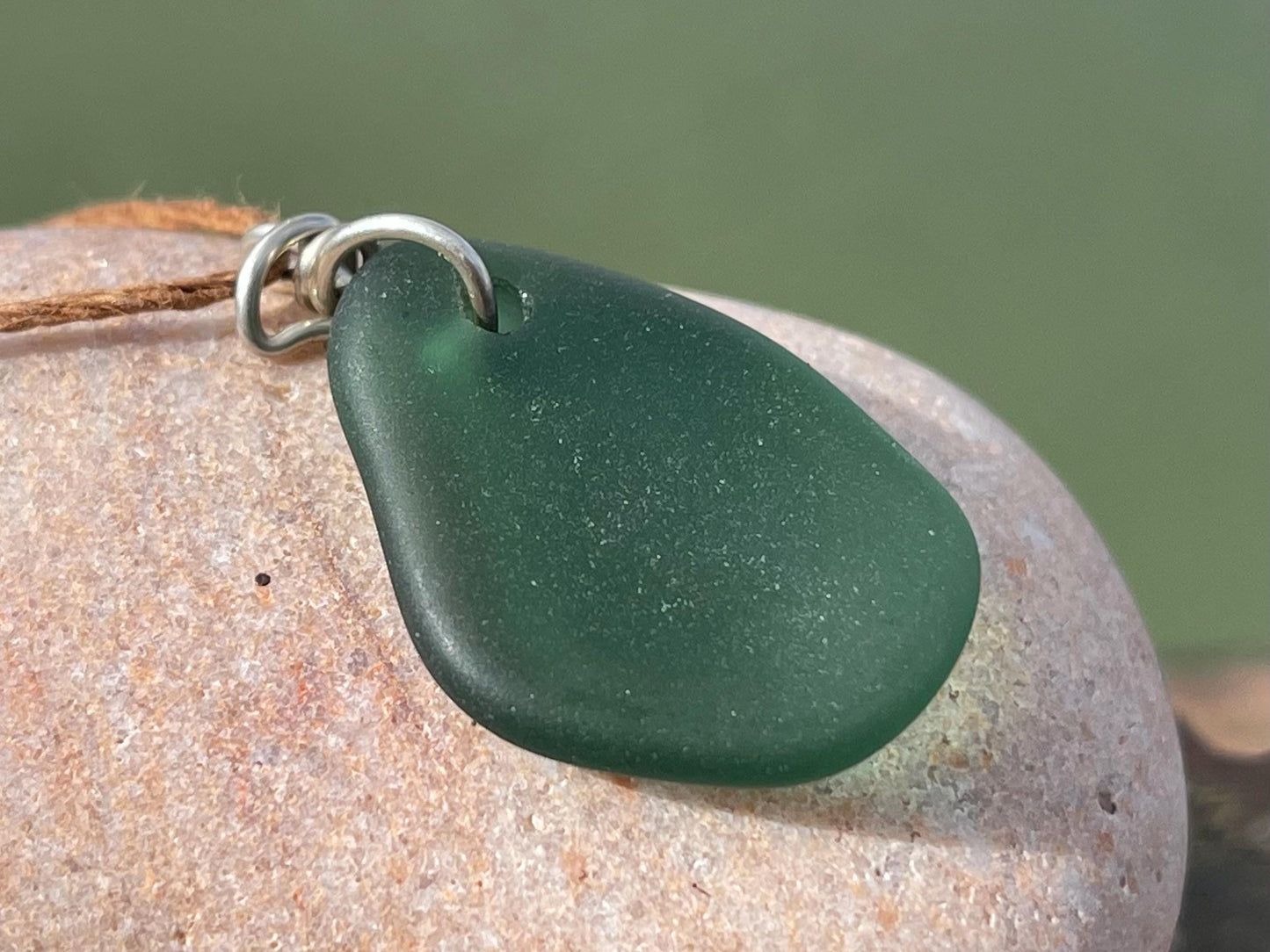 Green sea glass necklace. Recycled necklace, gift for him. Ethical jewellery. Sea glass pendant. Eco friendly necklace, boho surf jewellery