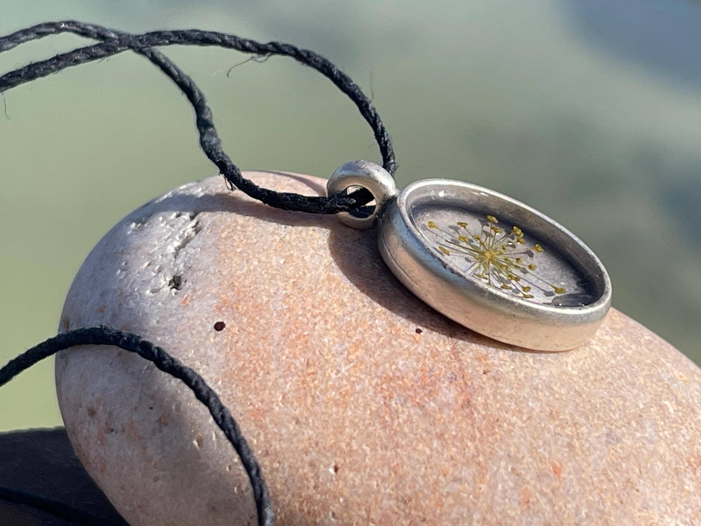 Wild carrot flower necklace, romantic necklace, ethical jewellery, unusual birthday gift for her, unique necklace, unusual gardeners gift