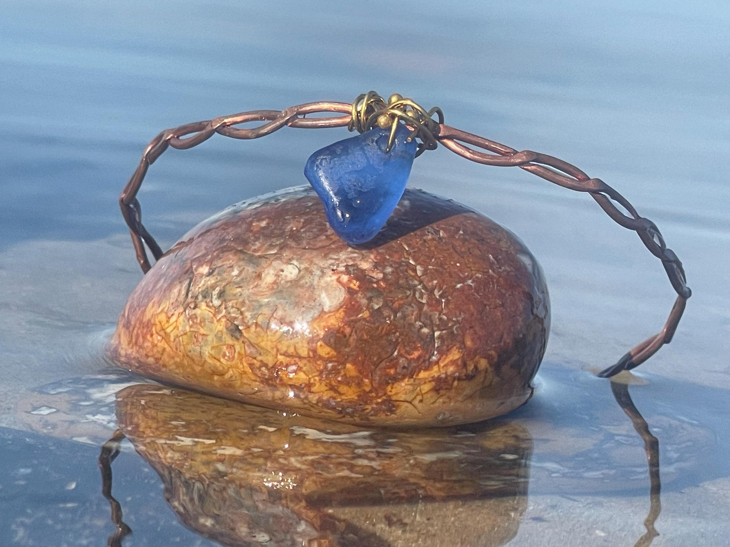 Blue sea glass and recycled copper bracelet. Eco friendly rustic beach jewellery. Unique boho jewellery. Blue sea glass bracelet. Ethical