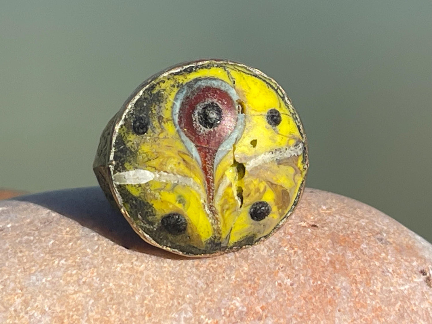 Fabulous vintage ring, large yellow ring, boho vintage jewellery, ethical jewellery, gypsy ring. Gypsy jewellery, statement jewellery