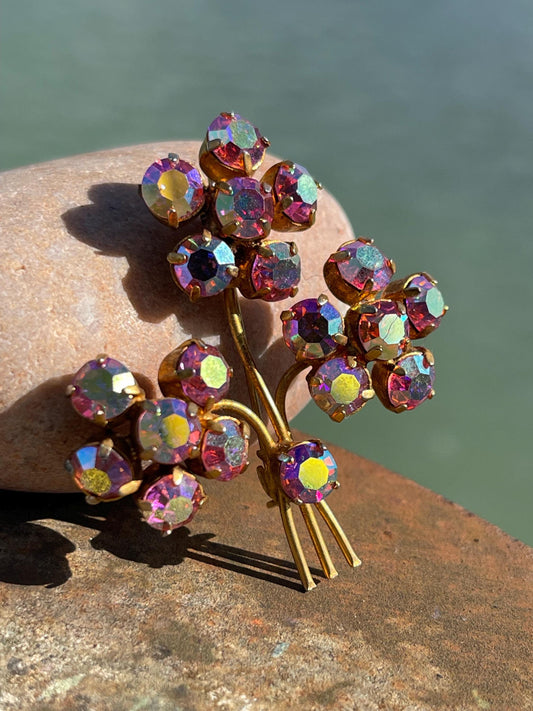 Stunning vintage brooch, vintage jewellery, retro jewellery, flower brooch, eco friendly gifts for her, ethical jewellery, daisy brooch