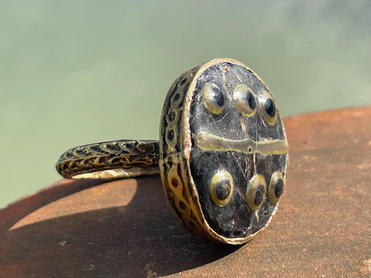 Fabulous vintage ring, large black ring, boho vintage jewellery, ethical jewellery, gypsy ring. Gypsy jewellery, statement jewellery