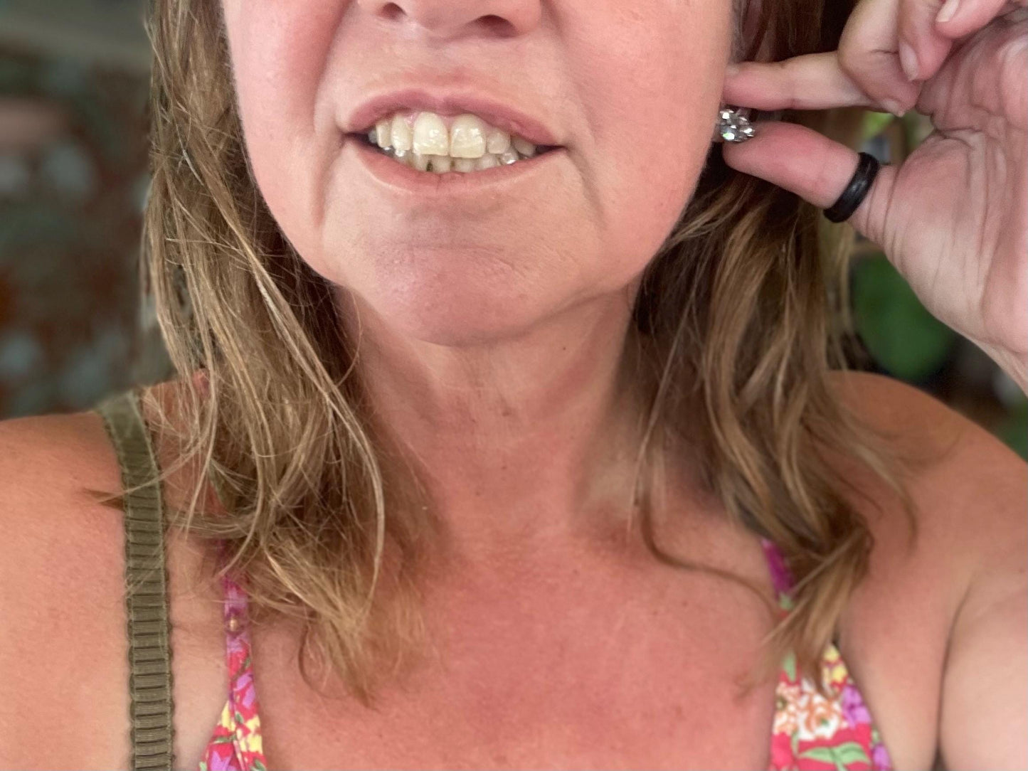 Vintage clip on earrings, vintage jewellery, ethical jewellery, boho jewellery, retro clip on earrings, eco friendly gifts, flower earrings