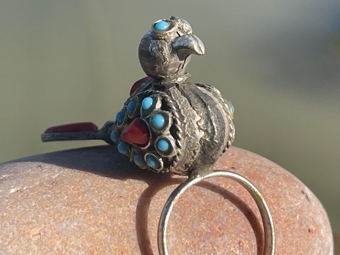 Large vintage bird ring, silver bird ring, vintage jewellery, boho jewellery, ethical jewellery, gypsy ring. Gypsy jewellery, red bird ring