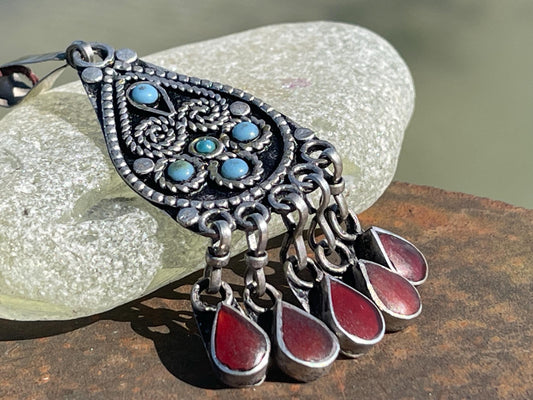 Gypsy jewellery. Red statement necklace. Vintage jewellery, ethical jewellery, eco friendly jewellery, boho necklace, unique necklace