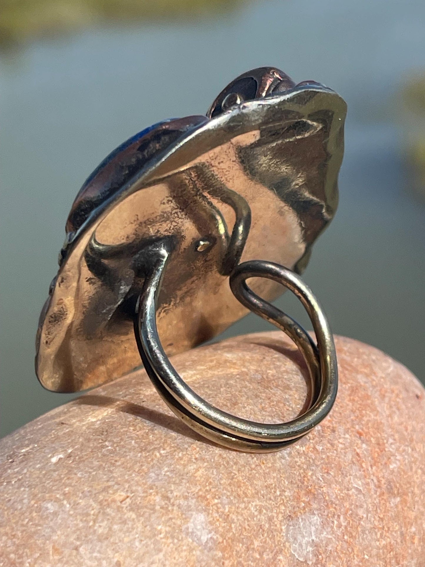 Fabulous vintage ghecko ring, lapis ring, boho vintage jewellery, ethical jewellery, gypsy ring. Gypsy jewellery, statement jewellery