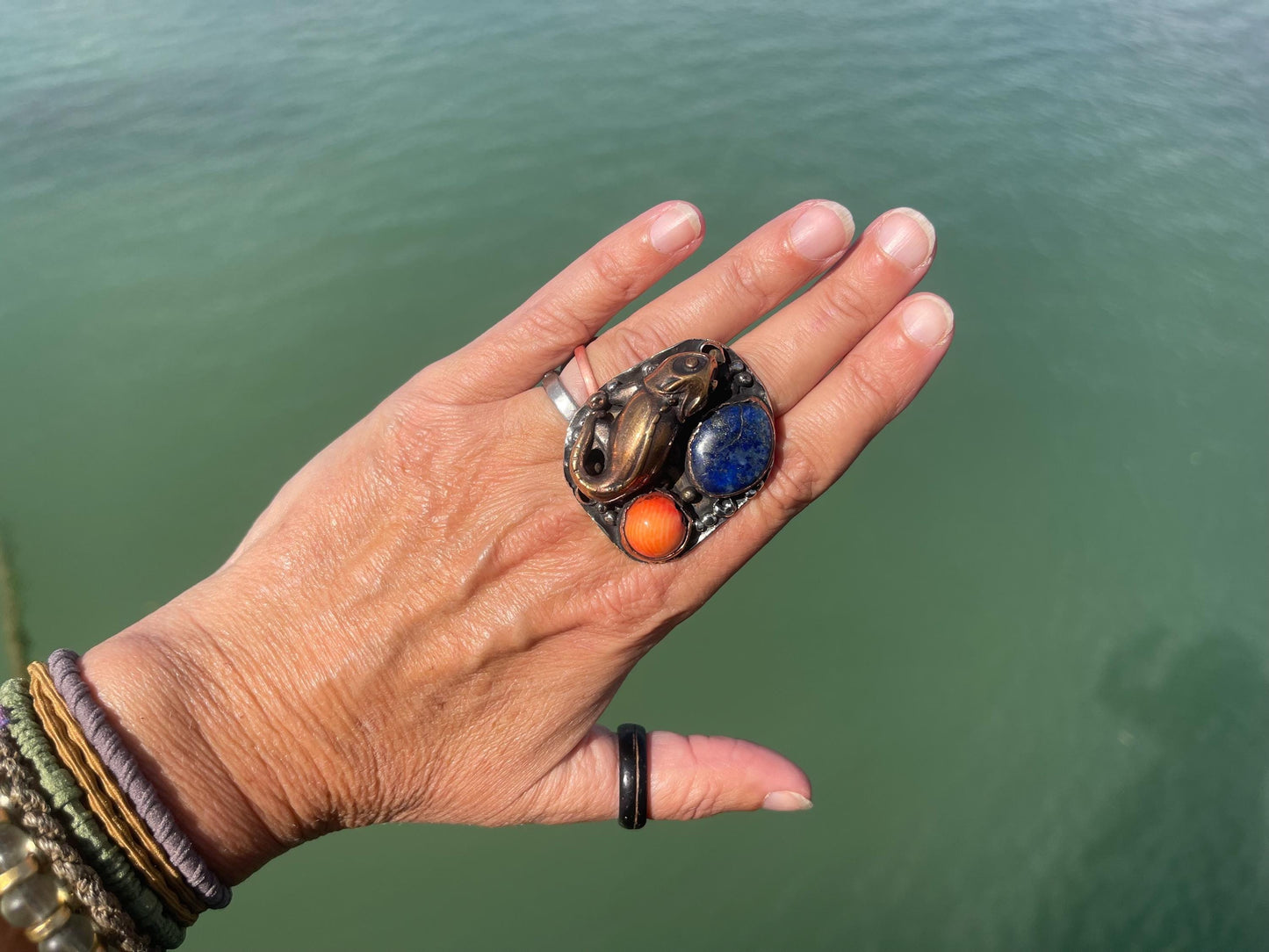 Fabulous vintage ghecko ring, lapis ring, boho vintage jewellery, ethical jewellery, gypsy ring. Gypsy jewellery, statement jewellery