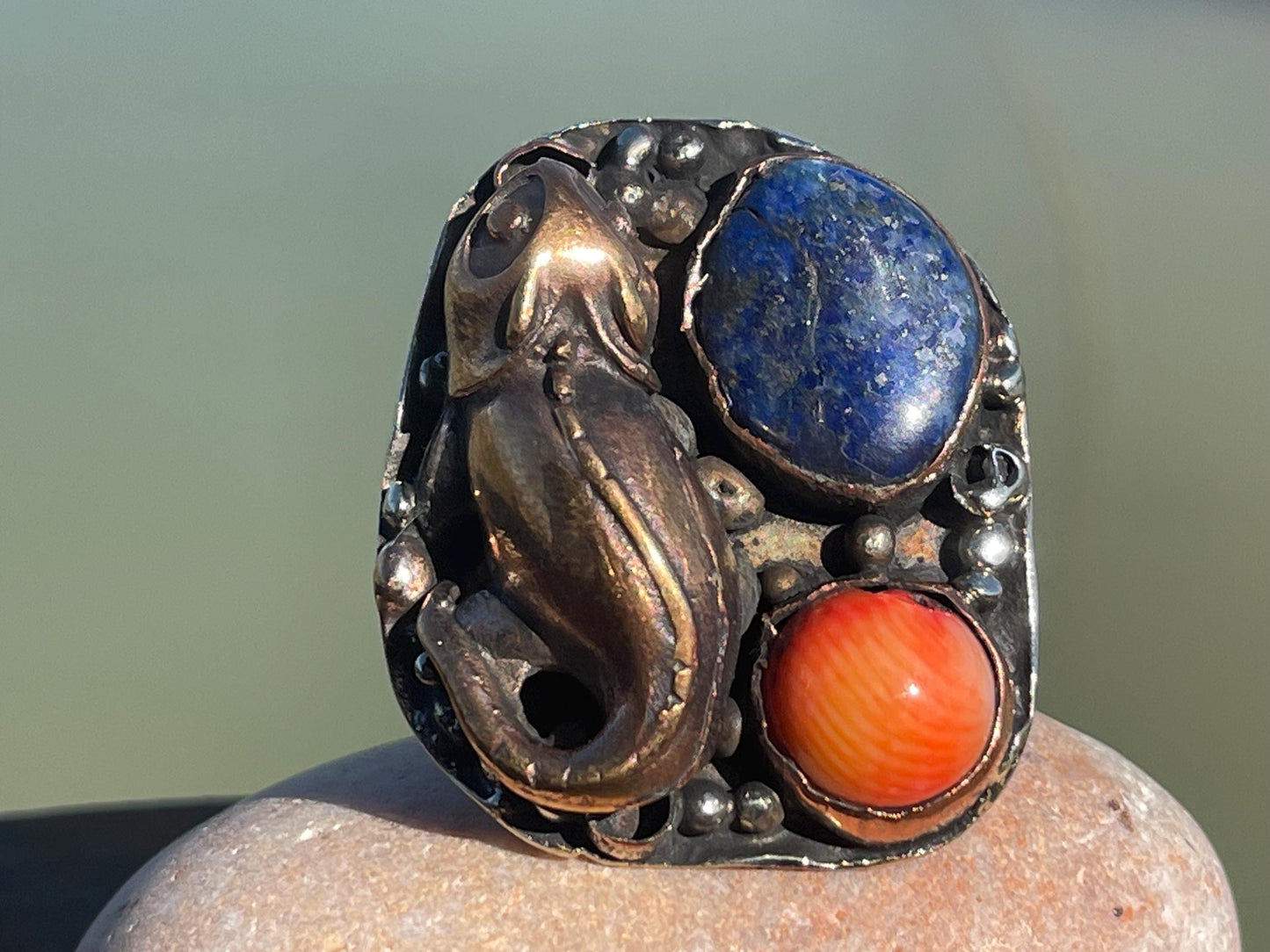 Fabulous vintage ghecko ring, lapis ring, boho vintage jewellery, ethical jewellery, gypsy ring. Gypsy jewellery, statement jewellery