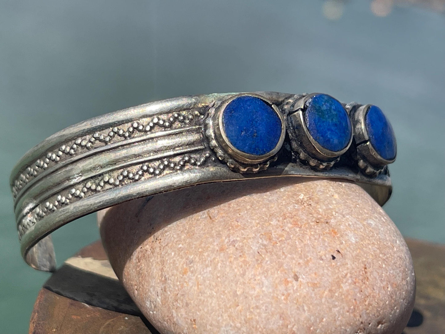 Vintage lapis bangle, vintage jewellery, ethical jewellery, belly dance bracelet, boho bracelet, lapis bracelet, vintage lapis jewellery