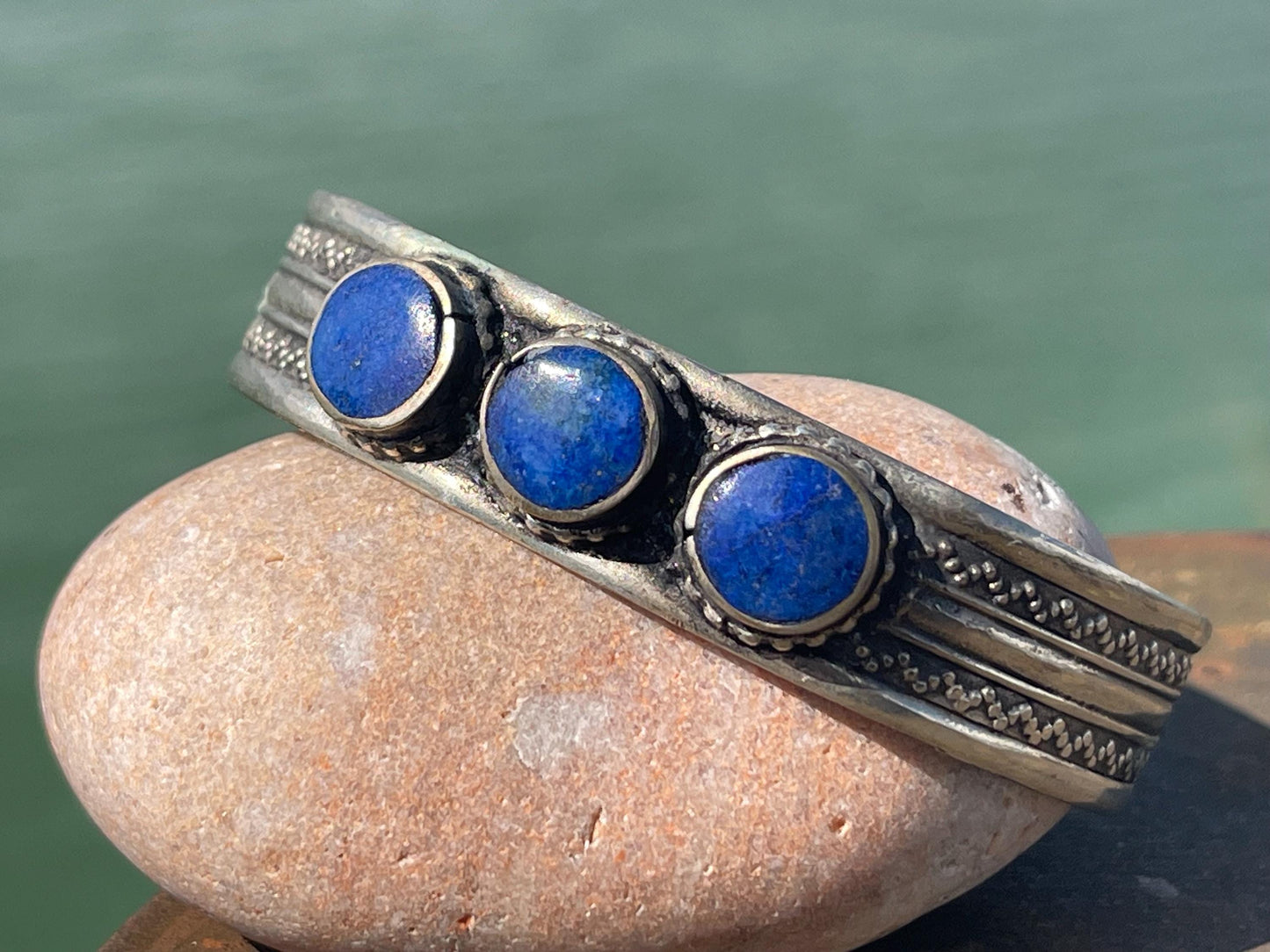 Vintage lapis bangle, vintage jewellery, ethical jewellery, belly dance bracelet, boho bracelet, lapis bracelet, vintage lapis jewellery