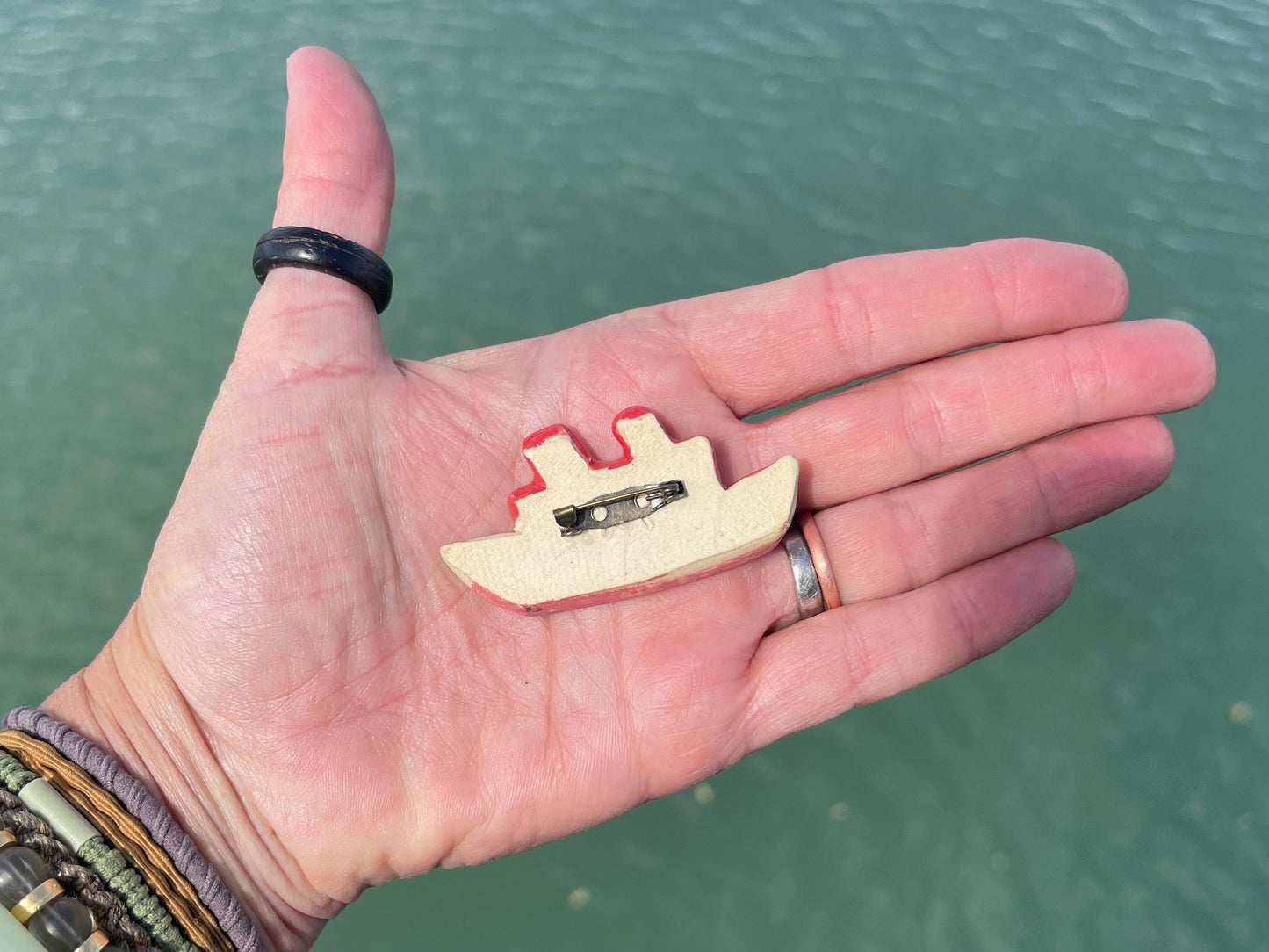 Ceramic boat brooch. Recycled brooch, handmade eco friendly jewellery, ethical jewellery, gift for sailor. eco gifts, boho jewellery
