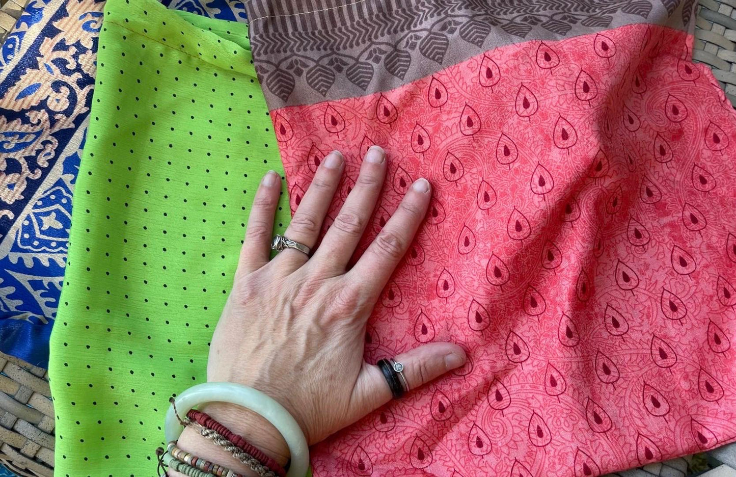 Small & medium recycled sari bags. Eco friendly wrapping option. Recycled bags for gifts. Recycled gift bags. Ethical draw string bags.