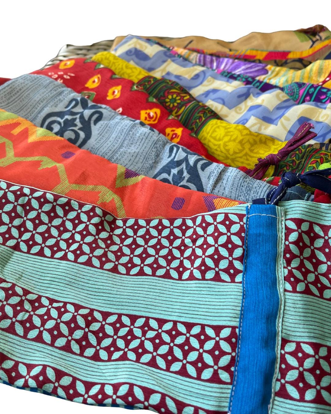 4 recycled sari bottle bags. Eco friendly bottle bags. Recycled bags for gifts. Recycled gift bags. Ethical draw string bags. Wine bags.