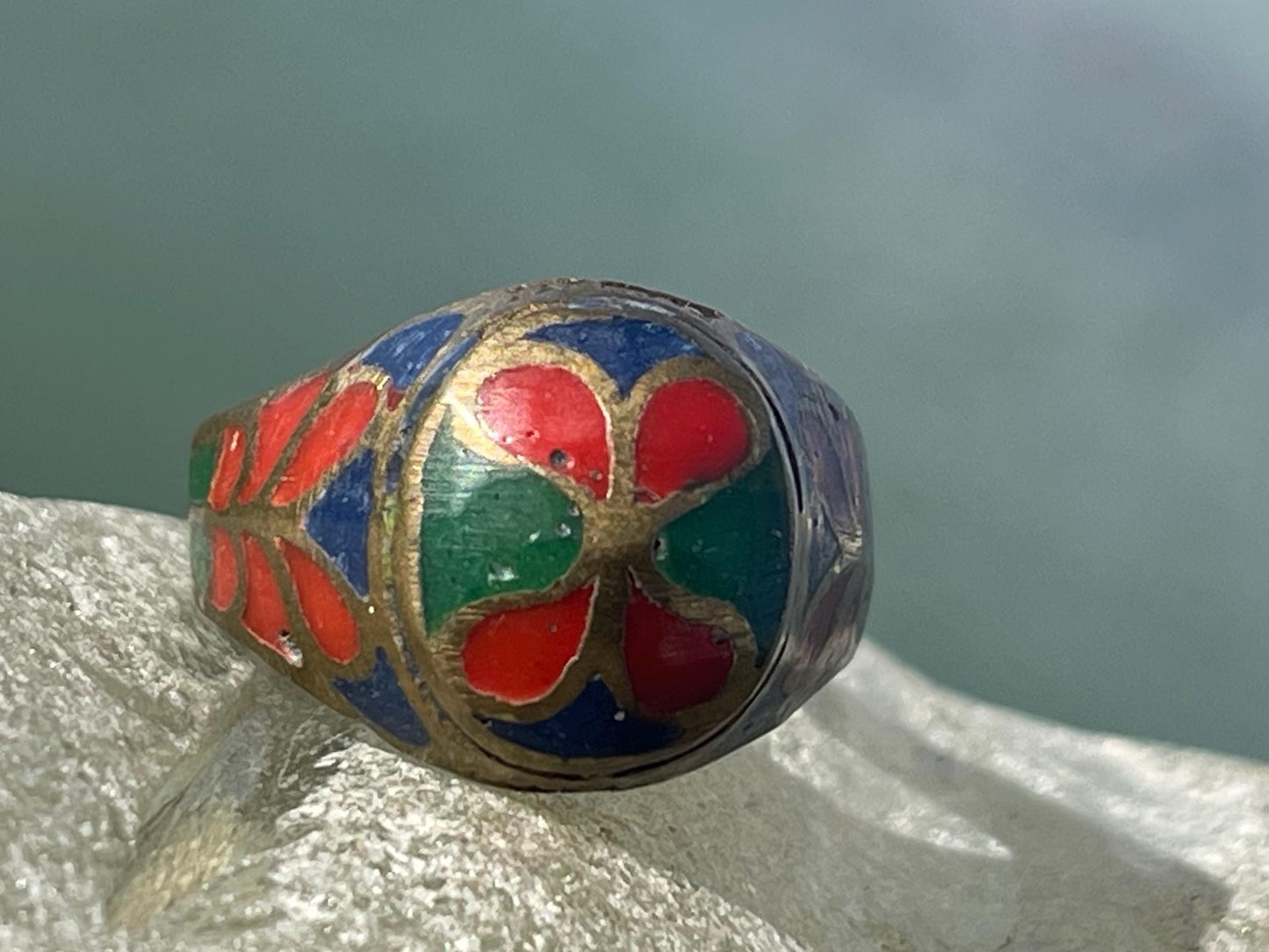 Fabulous festive red and green ring, boho vintage jewellery, ethical jewellery, gypsy ring. Gypsy jewellery. Christmas ring.