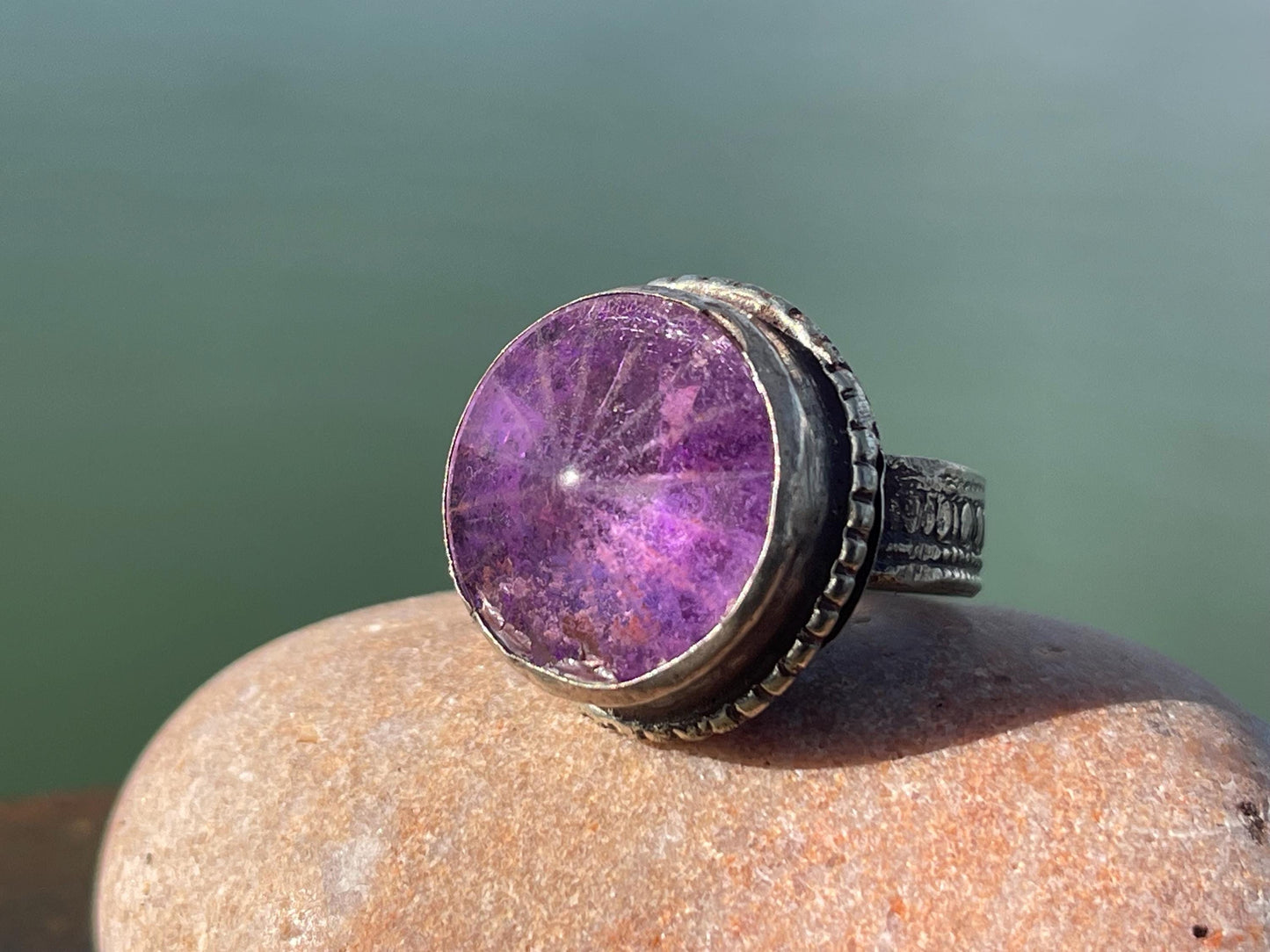 Fabulous purple vintage ring, large purple ring, boho vintage jewellery, ethical jewellery, gypsy ring. Gypsy jewellery, statement jewellery
