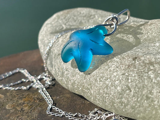 Eco friendly jewellery. Sea glass necklace on a sterling silver chain. Sea glass starfish necklace. Starfish pendant, ethical jewellery.