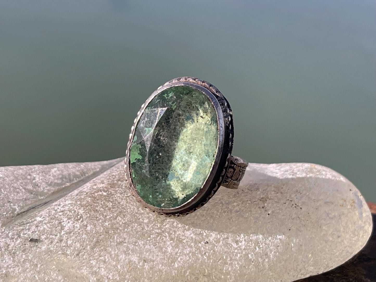 Fabulous vintage ring, large green ring, boho vintage jewellery, ethical jewellery, gypsy ring. Gypsy jewellery, statement jewellery