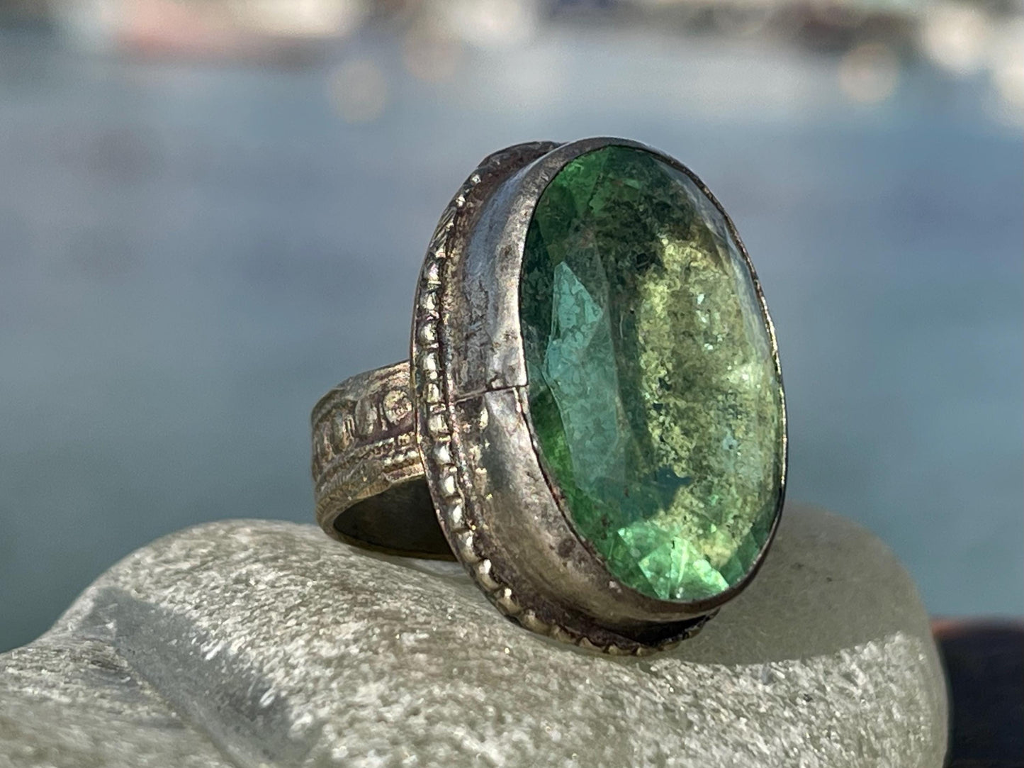 Fabulous vintage ring, large green ring, boho vintage jewellery, ethical jewellery, gypsy ring. Gypsy jewellery, statement jewellery