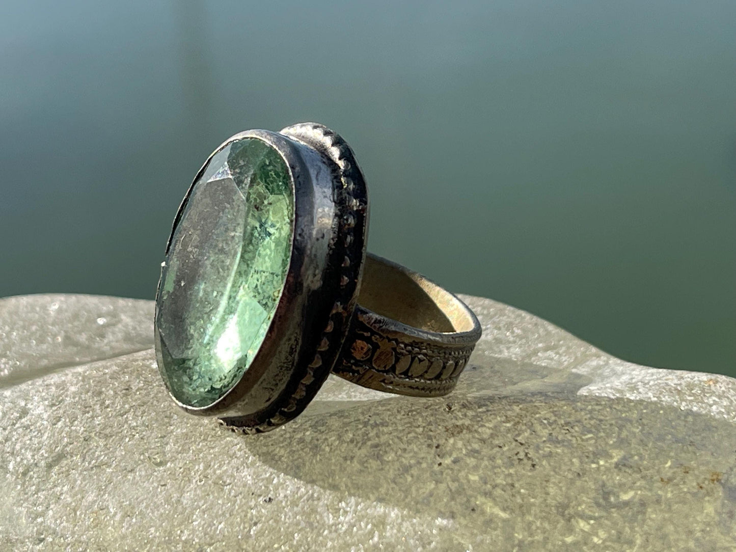 Fabulous vintage ring, large green ring, boho vintage jewellery, ethical jewellery, gypsy ring. Gypsy jewellery, statement jewellery