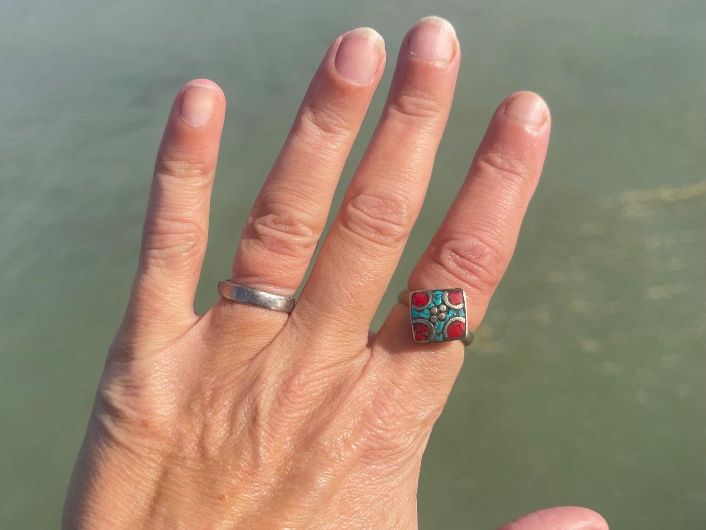 Fabulous vintage turquoise ring, silver & red ring, boho vintage jewellery, ethical jewellery, gypsy ring. Eco friendly jewellery.