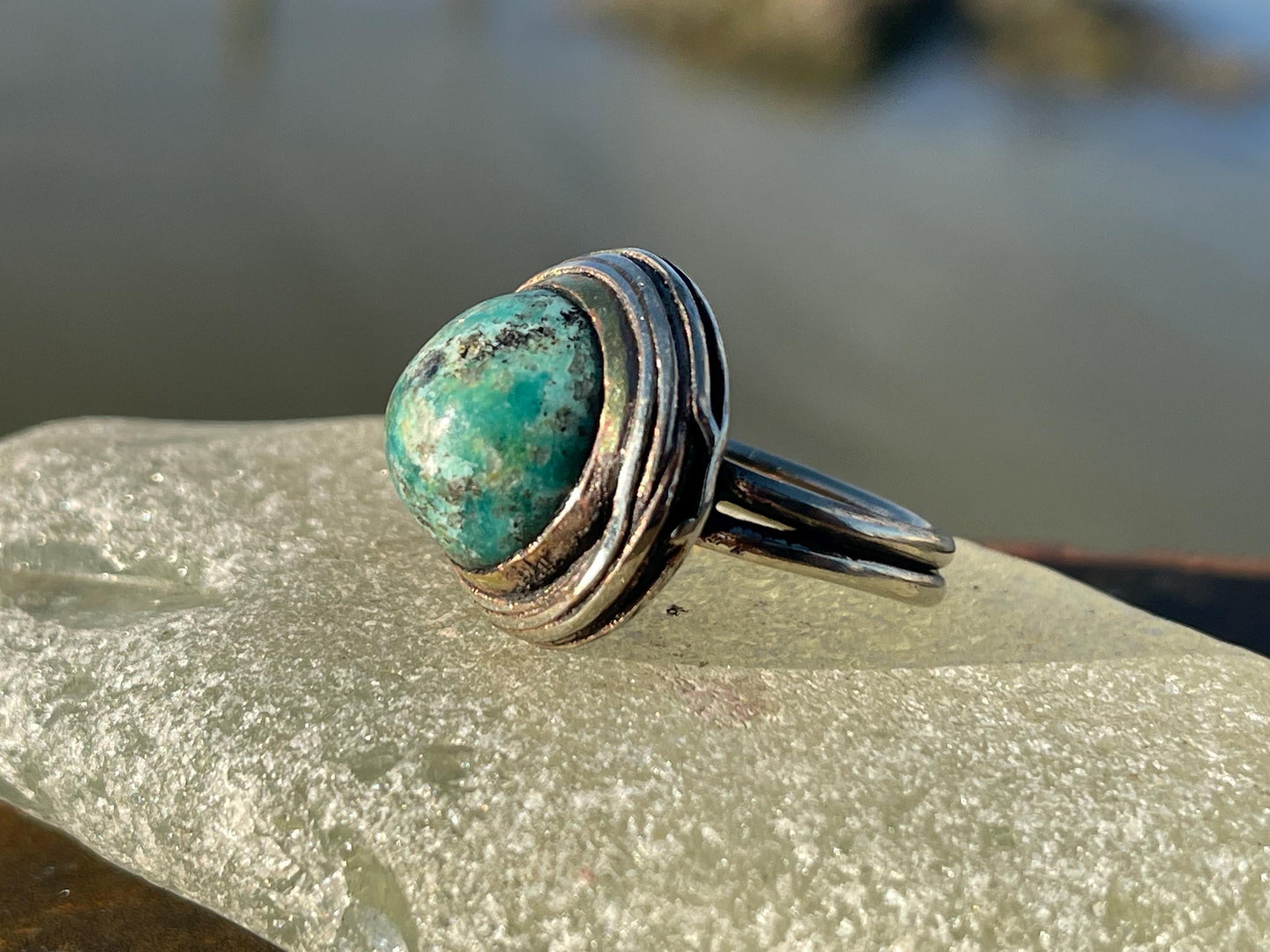 Fabulous vintage turquoise ring, boho vintage jewellery, ethical jewellery, gypsy ring. Eco friendly jewellery. Turquoise jewellery.