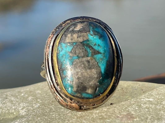 Fabulous vintage turquoise ring, boho vintage jewellery, ethical jewellery, gypsy ring. Eco friendly jewellery. Turquoise jewellery.