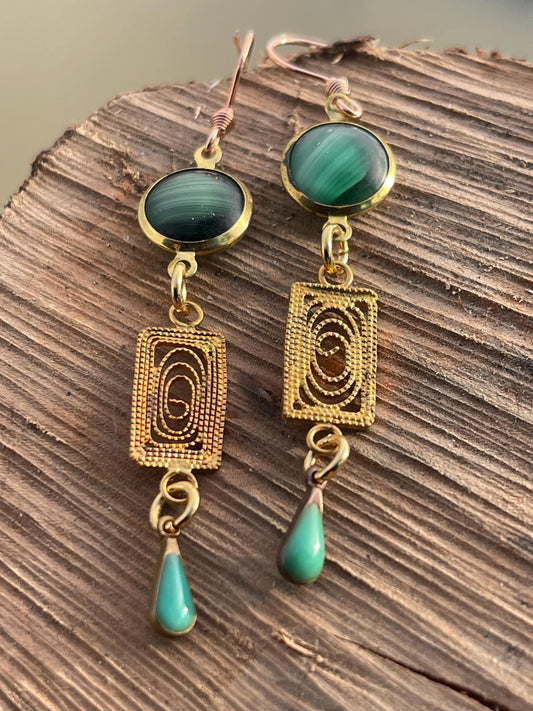 Beautiful green & gold vintage earrings. Eco friendly jewellery made from stunning vintage beading. Eco friendly earrings. Ethical jewellery