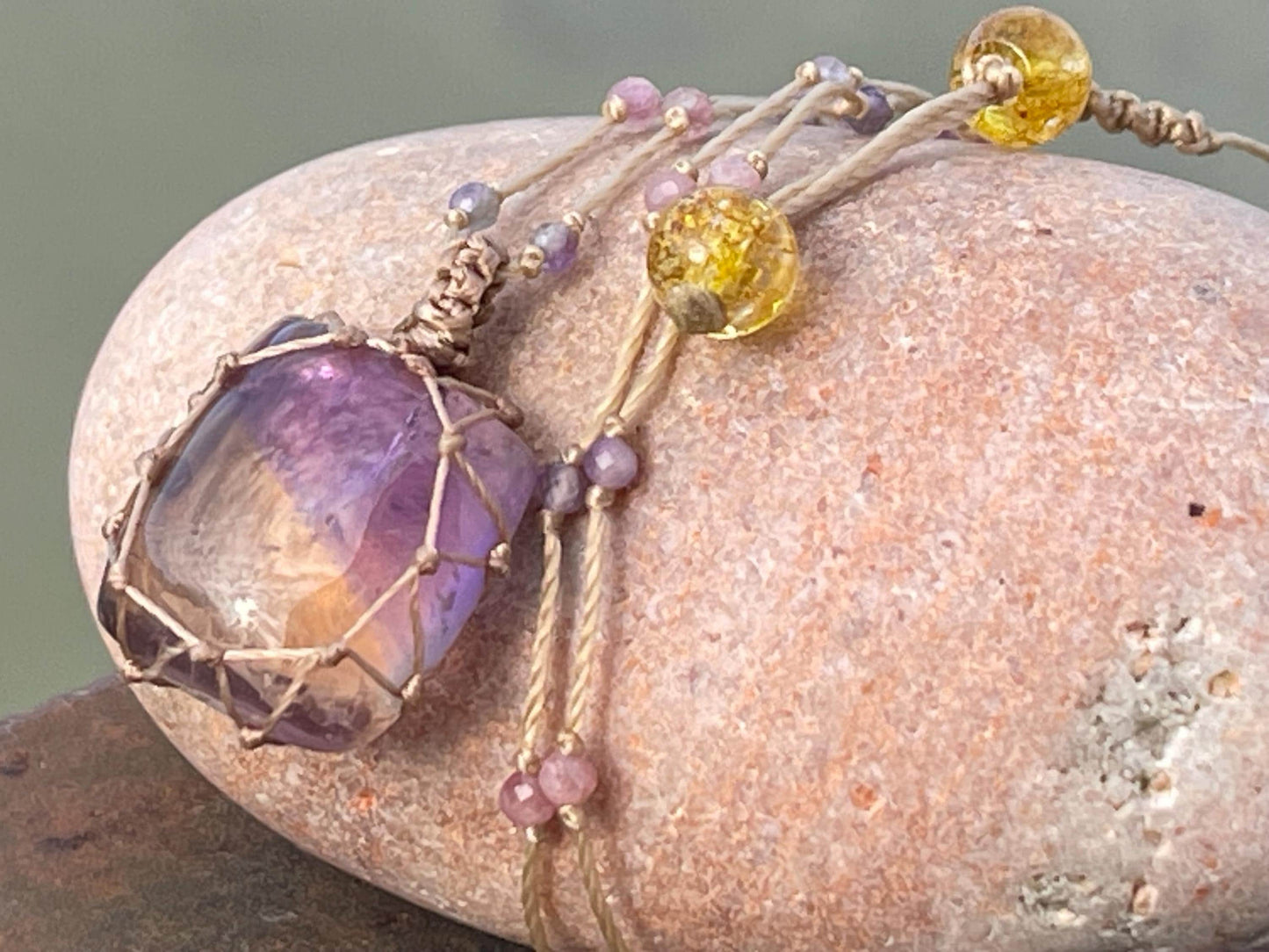 Stunning macrame violet quartz & amethyst necklace, citrine pendant. Handmade gemstone necklace, boho jewellery. Macrame jewellery. Unique