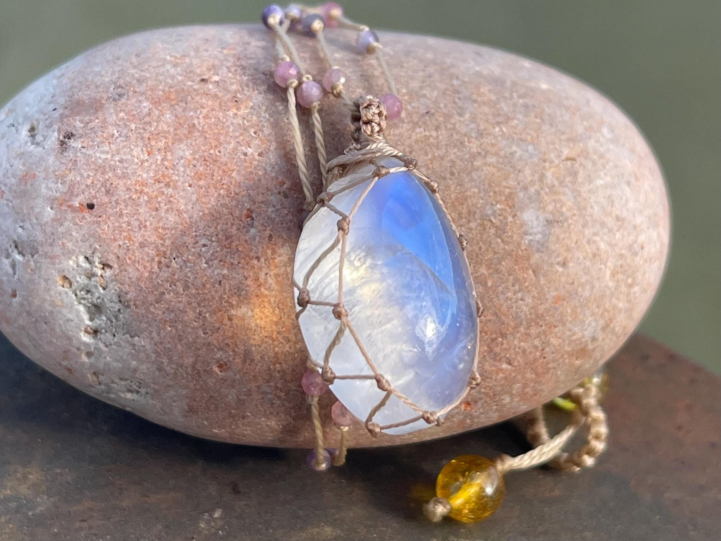 Stunning rainbow moonstone necklace, moonstone pendant, rainbow gemstone, Handmade gemstone necklace, boho gift for her. Macrame jewellery.