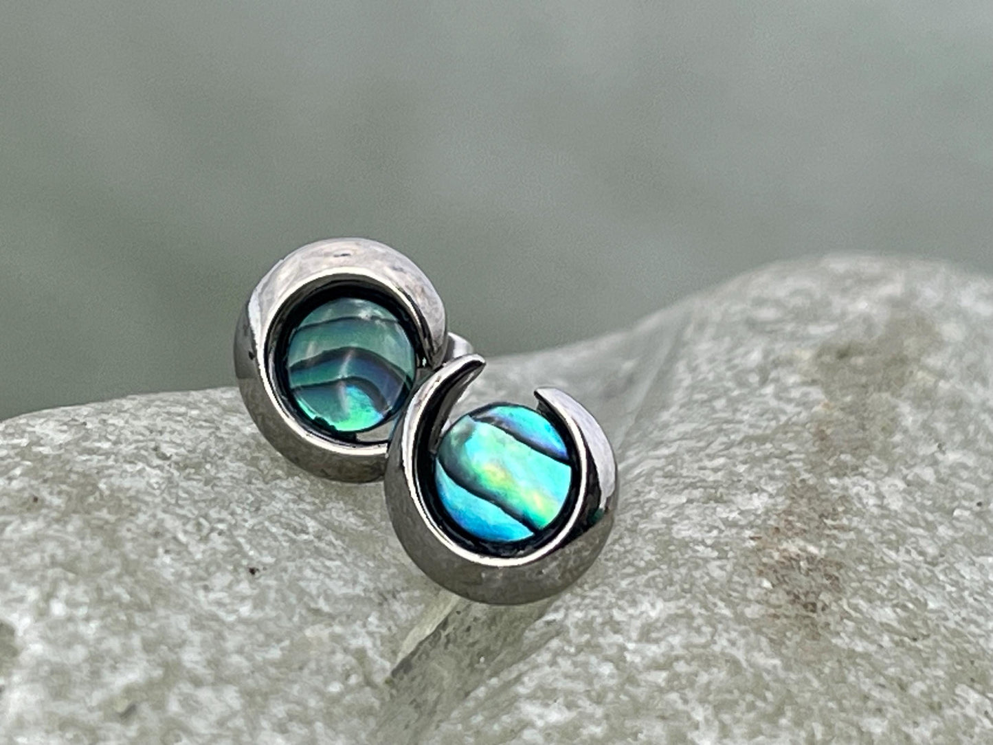 Abalone earrings. Vintage earrings, abalone jewellery, boho earrings, vintage jewellery, unusual jewellery, gift for her, ethical jewellery