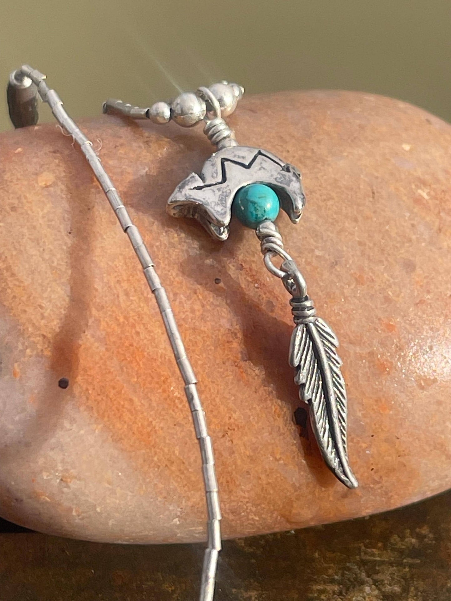 Stunning vintage Navajo bear necklace on sterling silver. Turquoise bear necklace. Navajo necklace. Eco friendly jewellery. Vintage pendant.