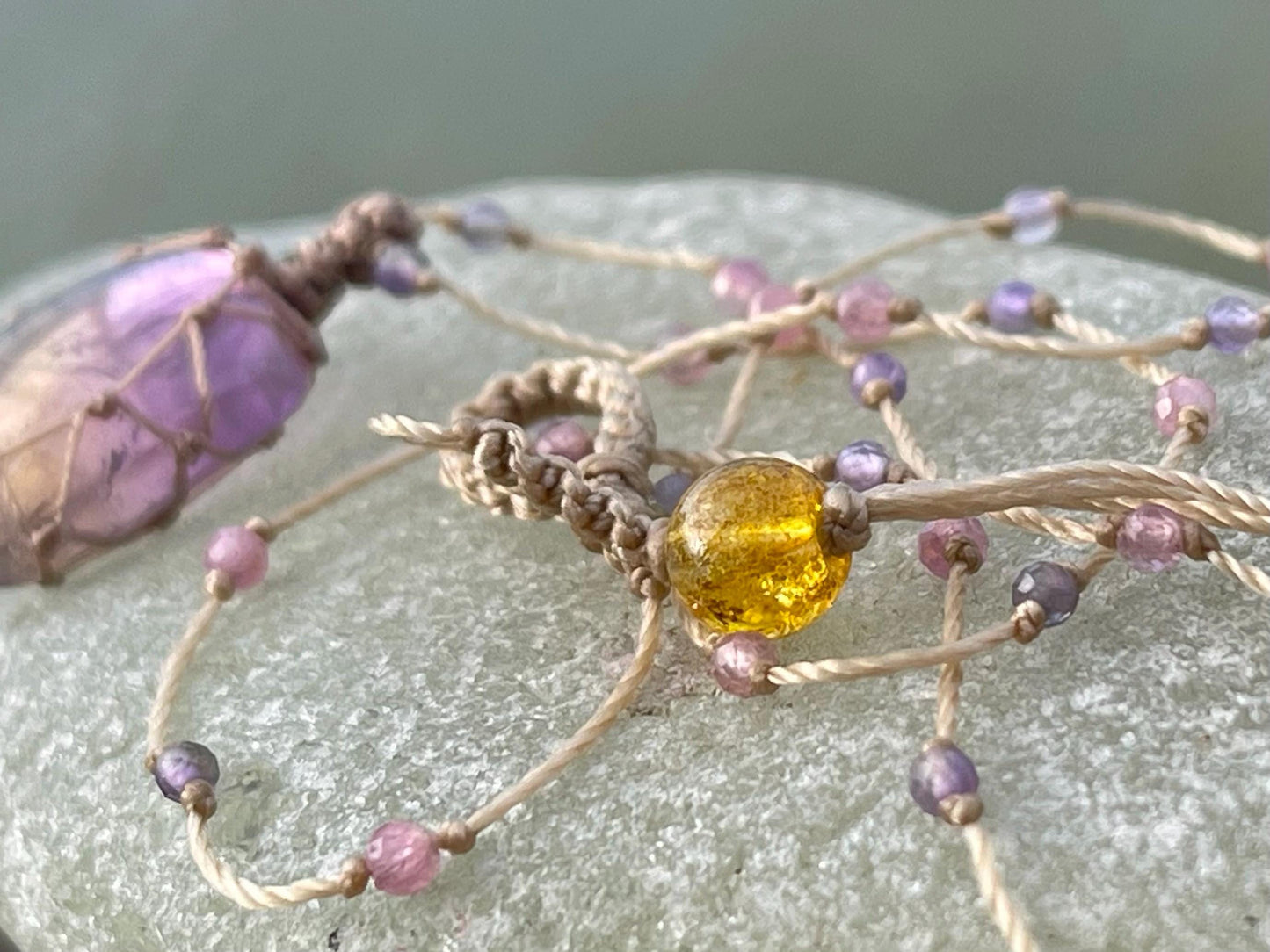 Stunning macrame violet quartz & amethyst necklace, citrine pendant. Handmade gemstone necklace, boho jewellery. Macrame jewellery. Unique