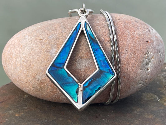 Abalone necklace, abalone jewellery, abalone pendant. Unusual gift for her or gift for him. Unique vintage necklace, boho pendant.