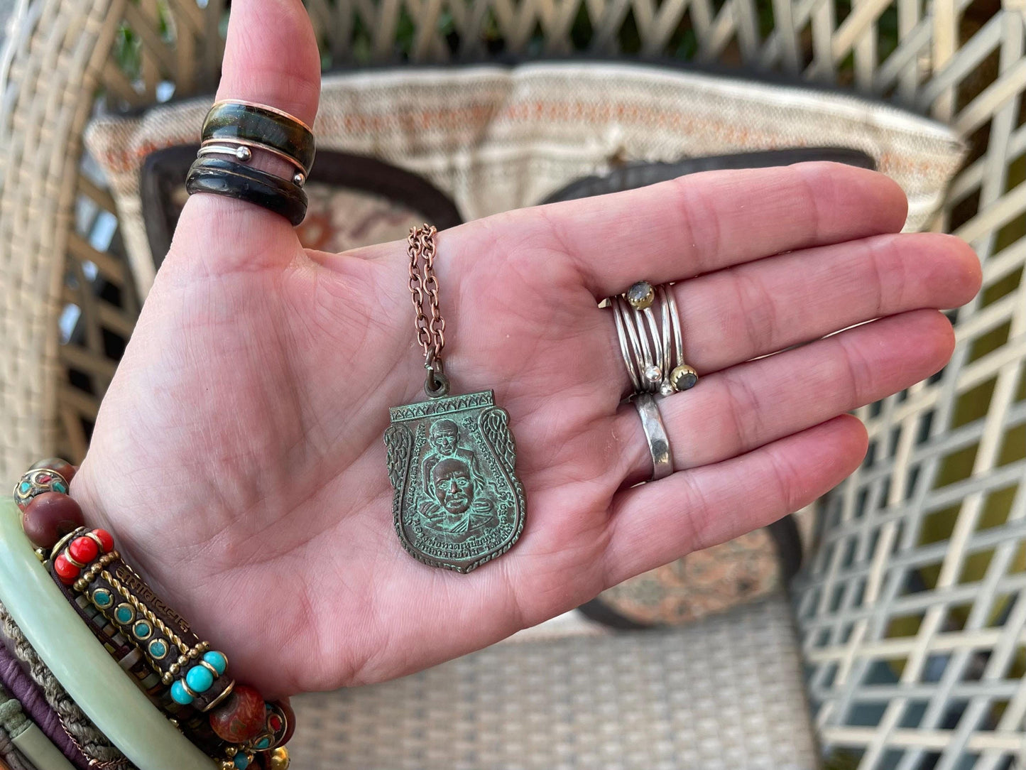 Vintage Thai Buddhist pendant. Antique Buddhist pendant. Thai amulet. Buddha necklace. Buddha jewellery. Yoga jewellery. Vintage necklaces.