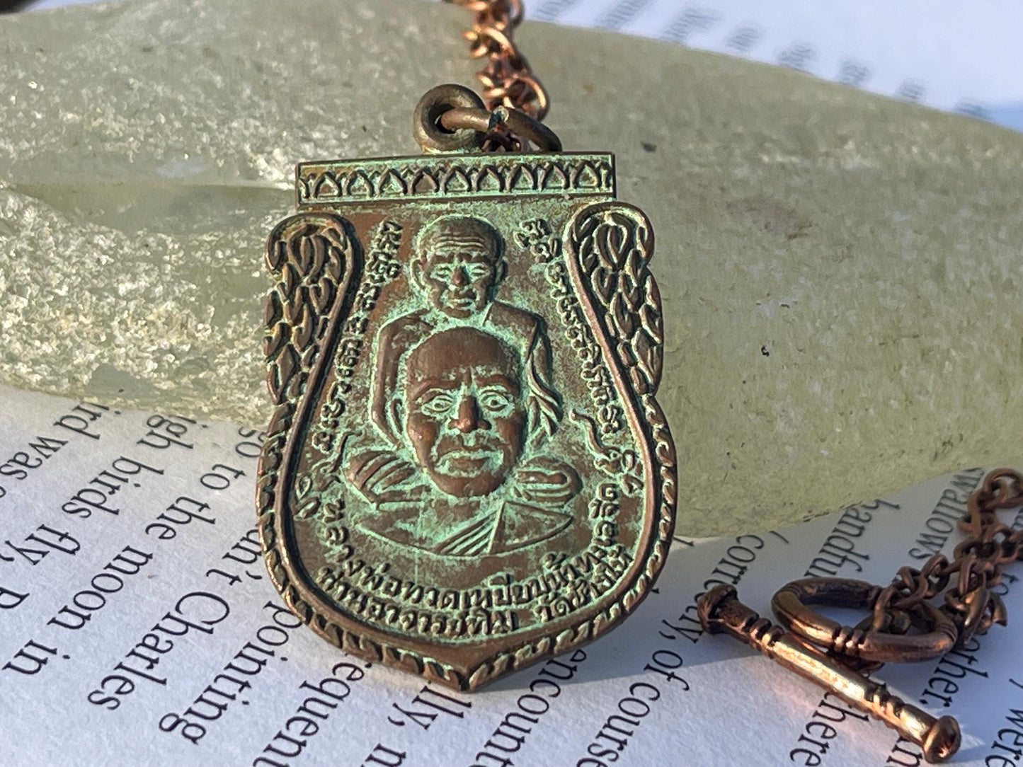 Vintage Thai Buddhist pendant. Antique Buddhist pendant. Thai amulet. Buddha necklace. Buddha jewellery. Yoga jewellery. Vintage necklaces.