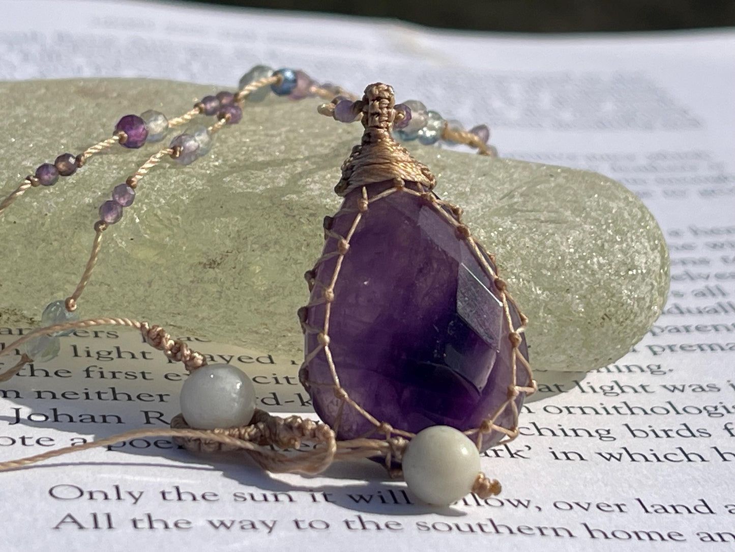 Stunning purple amethyst necklace. Purple macrame pendant. Handmade gemstone necklace, boho jewellery. Macrame jewellery. Unique jewellery.