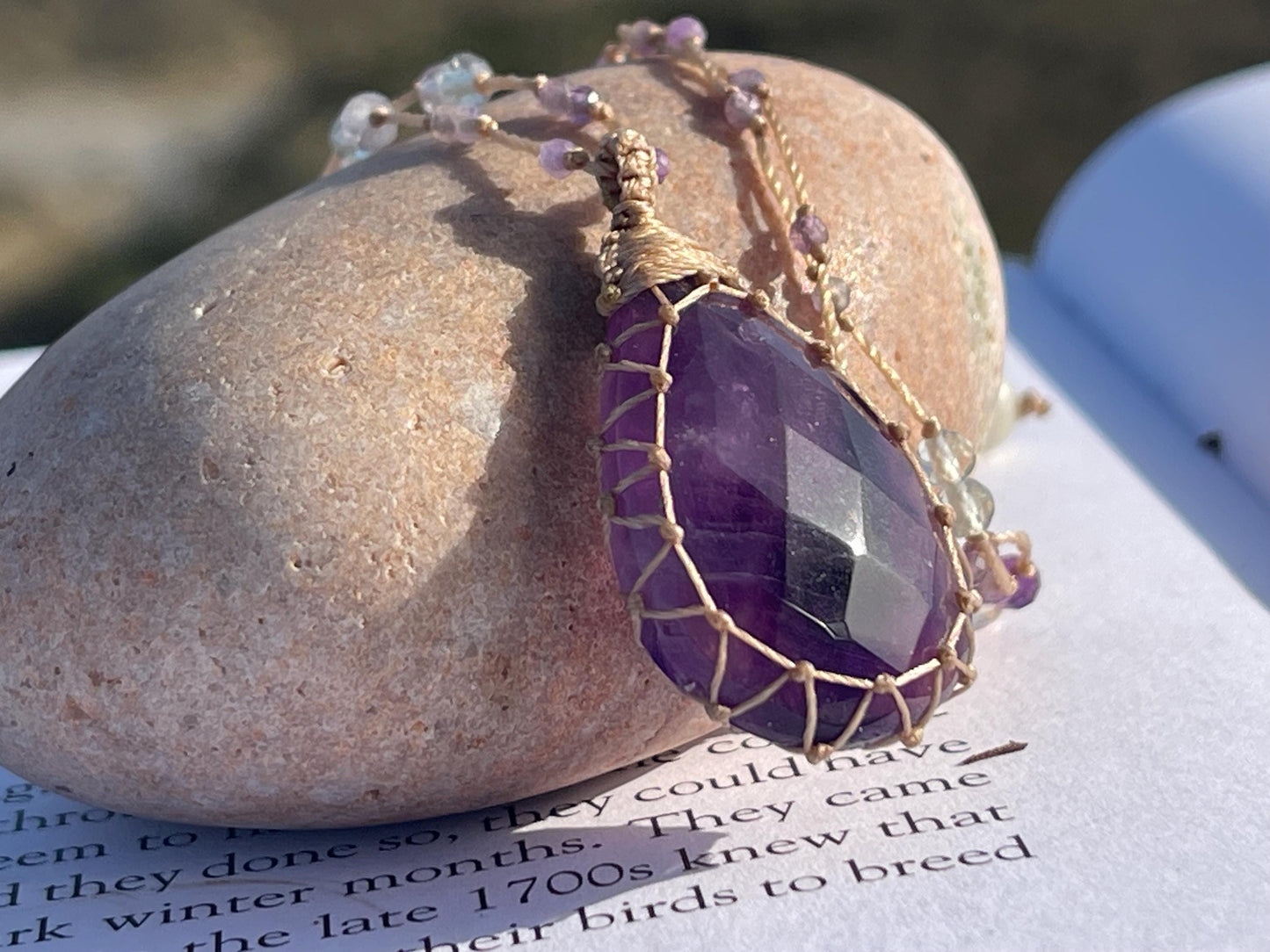 Stunning purple amethyst necklace. Purple macrame pendant. Handmade gemstone necklace, boho jewellery. Macrame jewellery. Unique jewellery.