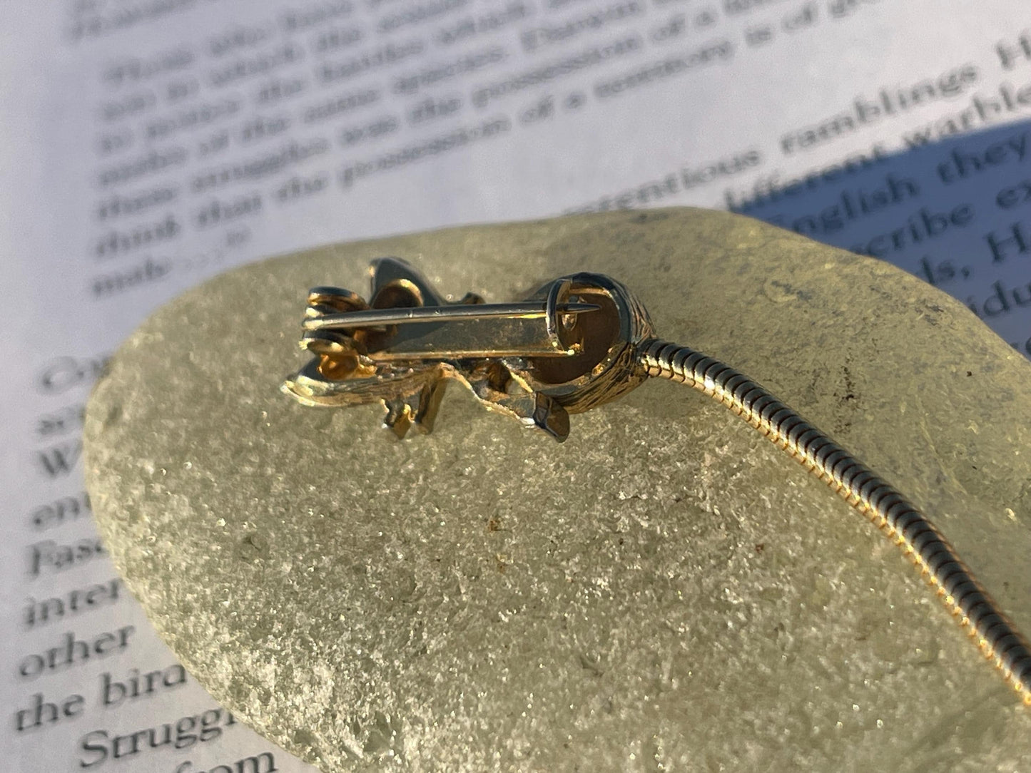 Cat brooch, vintage brooch, vintage jewellery, retro jewellery, eco friendly gift for her, ethical jewellery, articulated jewellery