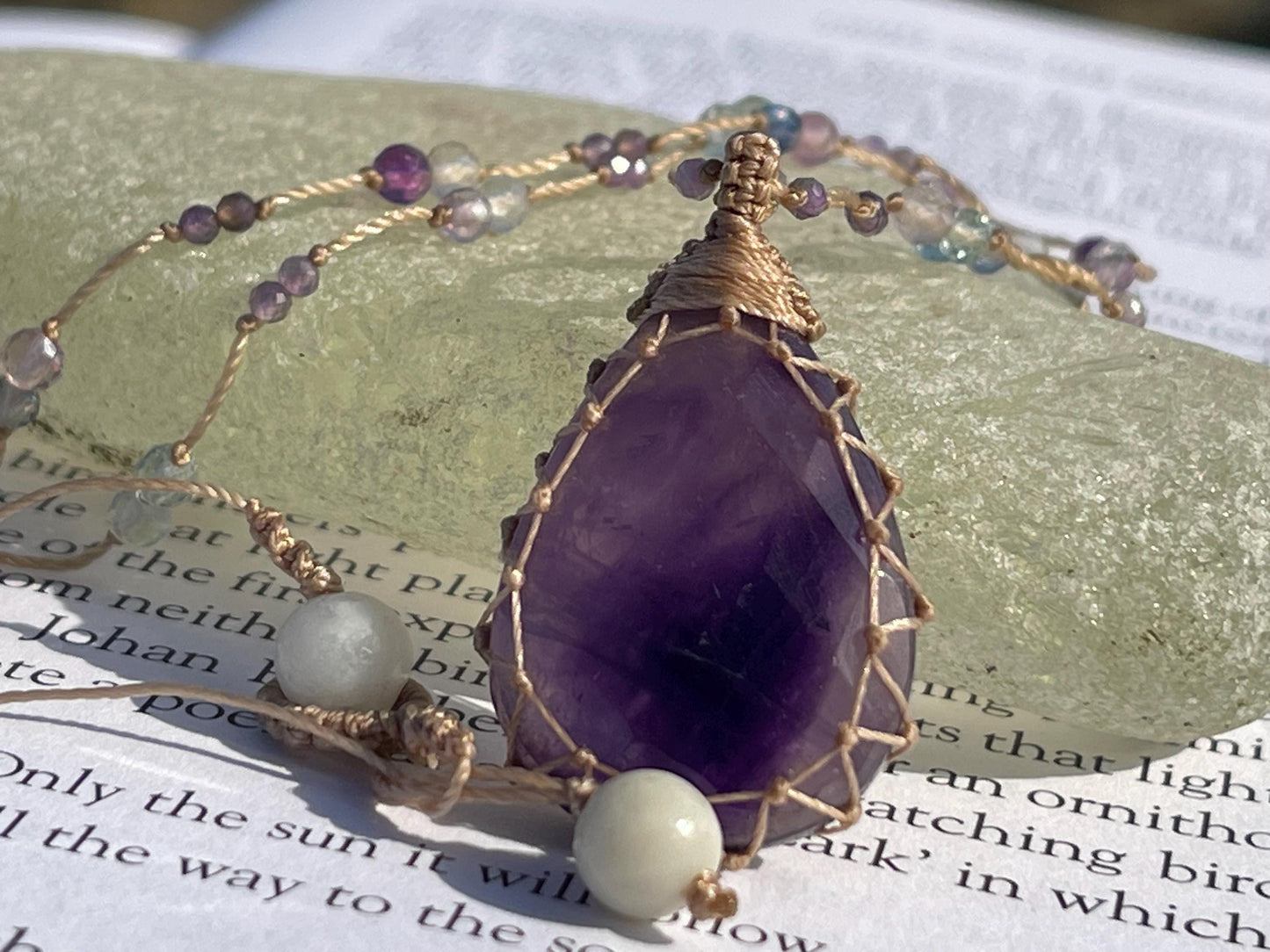 Stunning purple amethyst necklace. Purple macrame pendant. Handmade gemstone necklace, boho jewellery. Macrame jewellery. Unique jewellery.