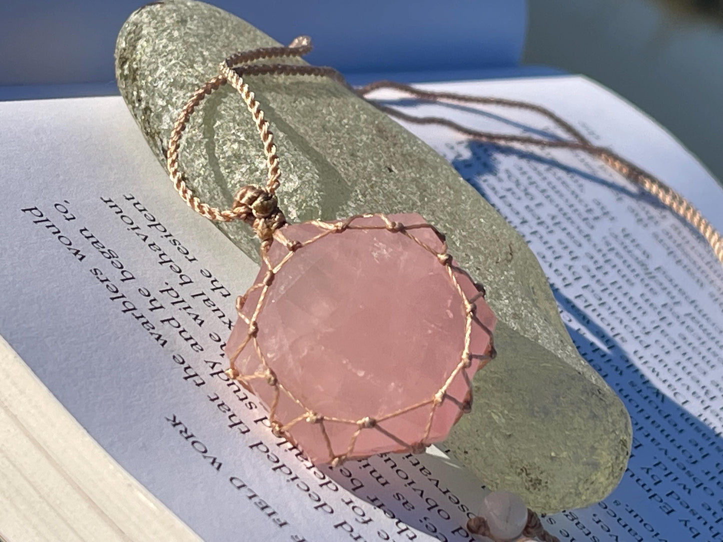 Stunning macrame rose quartz necklace on an adjustable cord. Handmade gemstone necklace, boho jewellery. Macrame jewellery. Unique necklace.