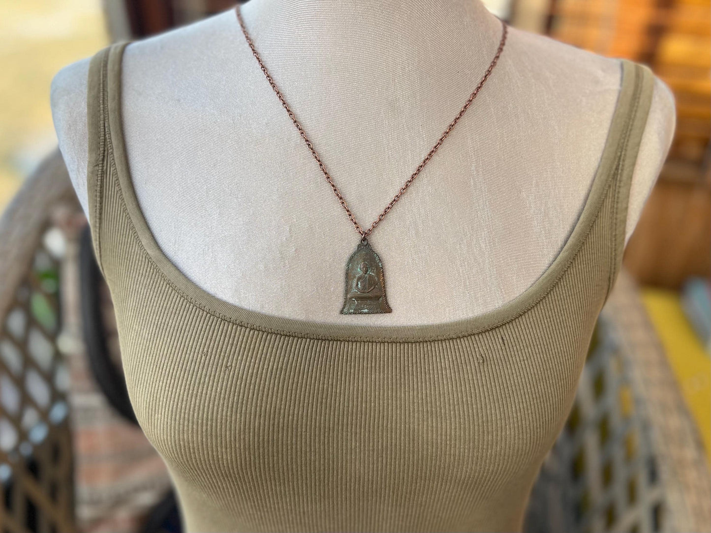 Vintage Thai Buddhist pendant. Antique Buddhist pendant. Thai amulet. Buddha necklace. Buddha jewellery. Yoga jewellery. Vintage necklaces.