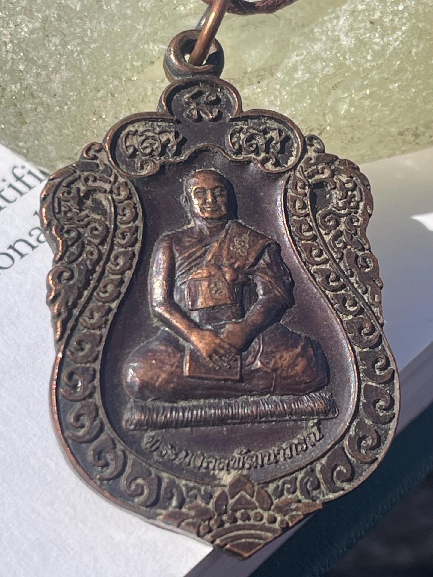 Vintage Thai Buddhist pendant. Antique Buddhist pendant. Thai amulet. Buddha necklace. Buddha jewellery. Yoga jewellery. Vintage necklaces.
