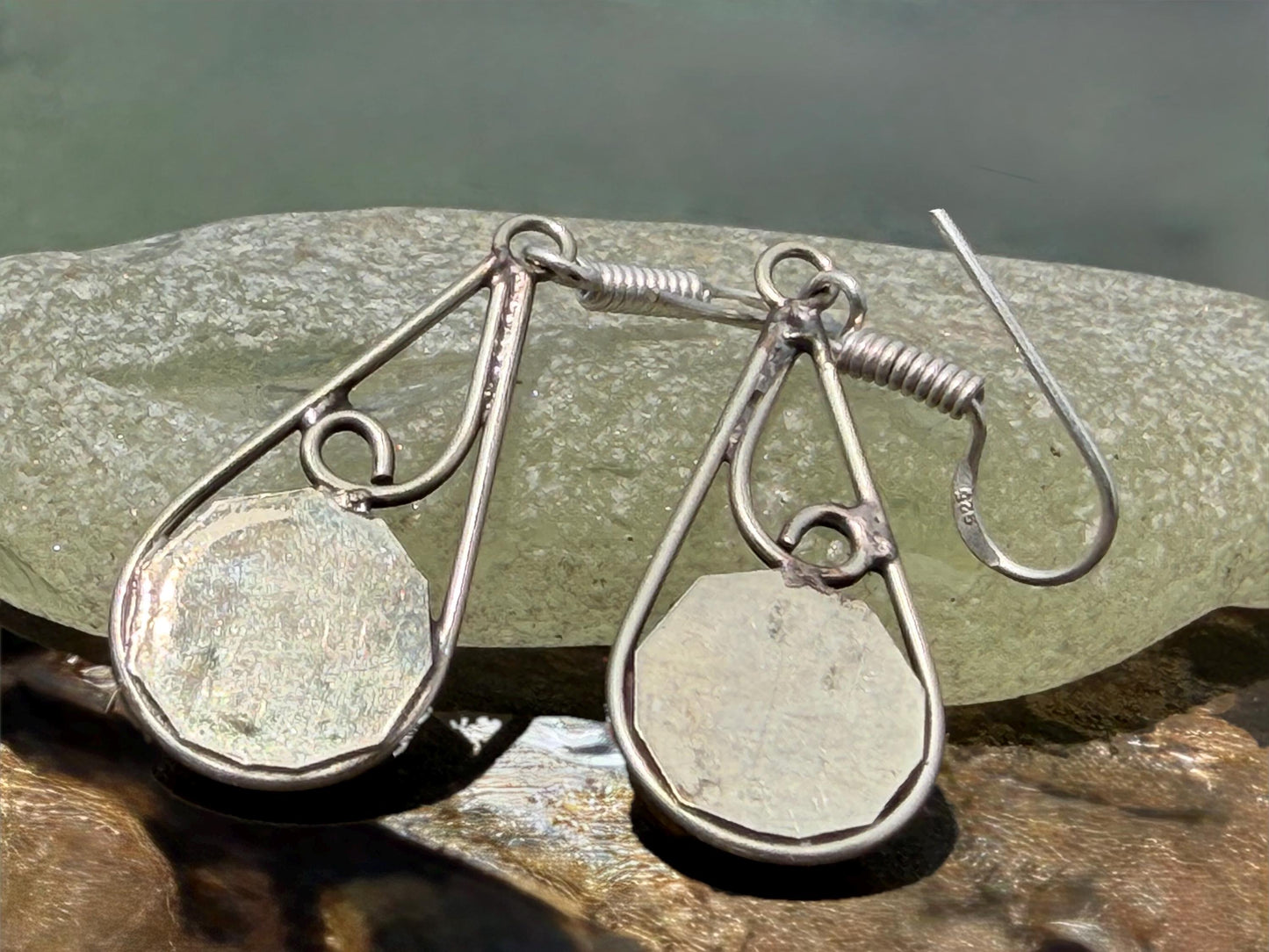 Forget me not earrings, flower earrings, boho gift for her, remembrance gift, boho earrings, gardeners gift, boho earrings. Floral earrings