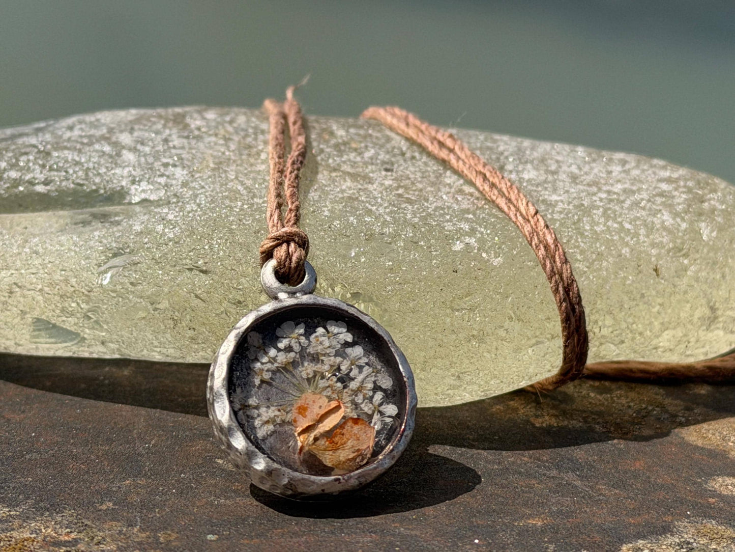 Wild carrot flower necklace, romantic necklace, ethical jewellery, unusual birthday gift for her, unique necklace, unusual gift for gardener