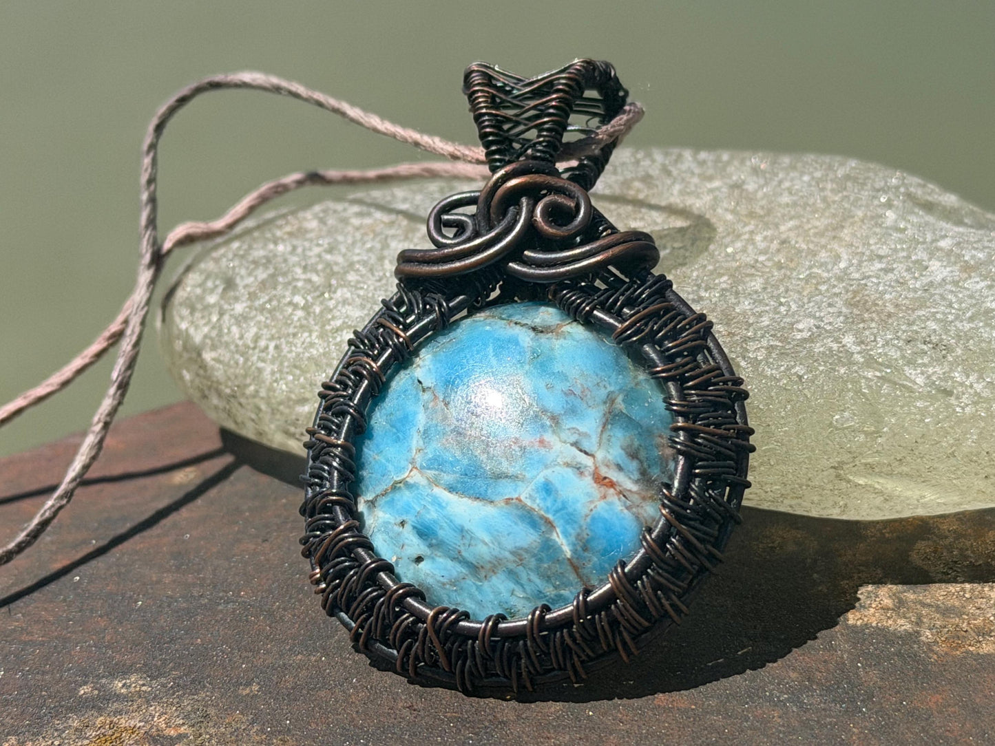 Apatite necklace, Apatite pendant, blue necklace. Handmade necklace, boho jewellery, boho jewelry, ethical jewellery, sustainable fashion
