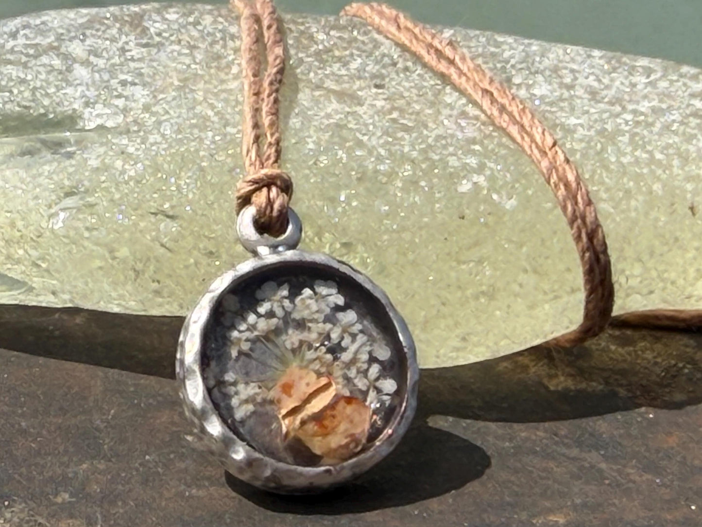 Wild carrot flower necklace, romantic necklace, ethical jewellery, unusual birthday gift for her, unique necklace, unusual gift for gardener