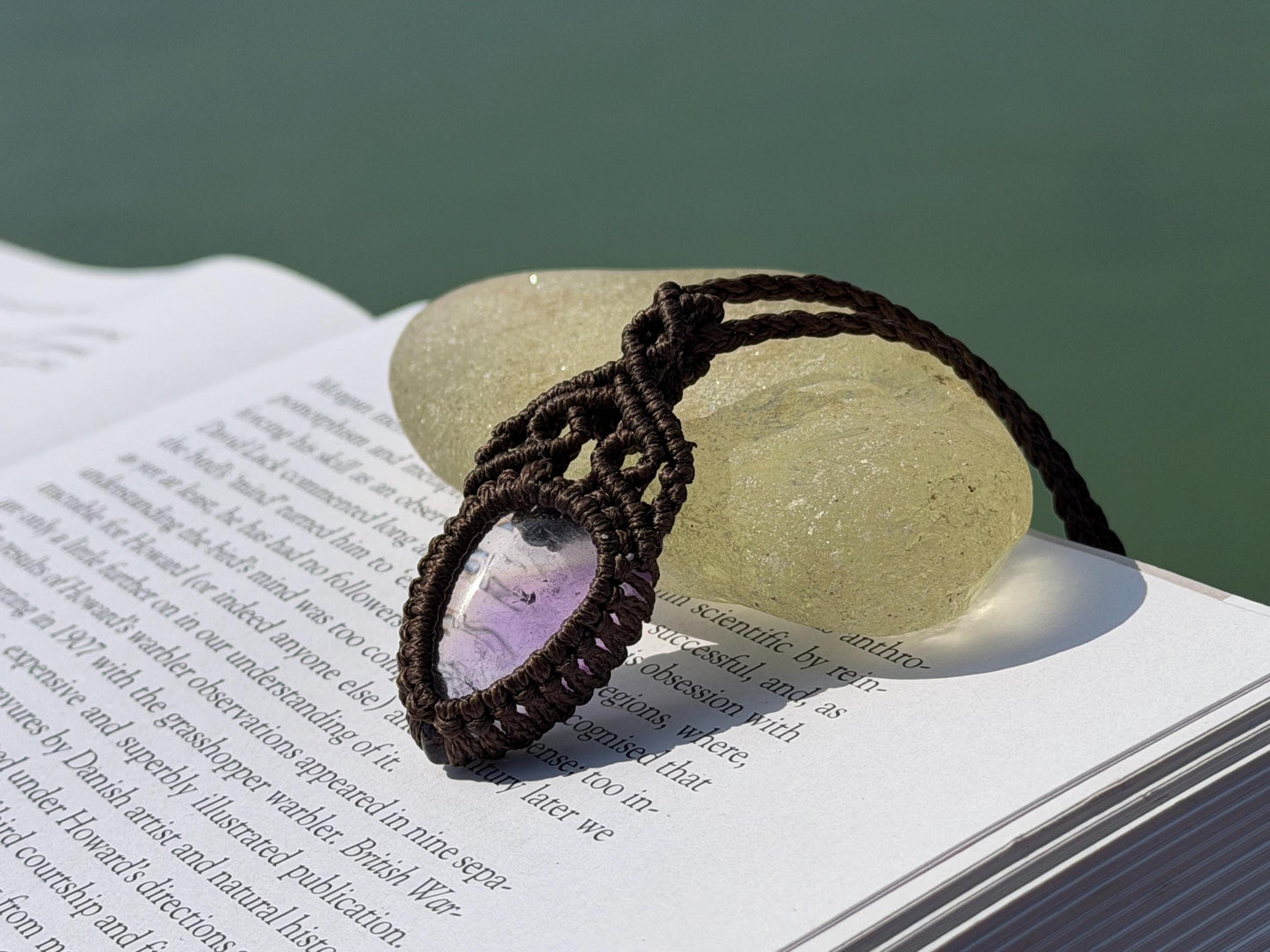Stunning macrame amethyst necklace, amethyst pendant. Handmade gemstone necklace, boho jewellery. Macrame jewellery. Unique jewellery.