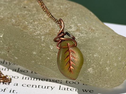 Green glass leaf necklace. Handmade necklace, leaf jewellery, gift for gardener, unusual necklace, unique jewellery. Earthy necklace