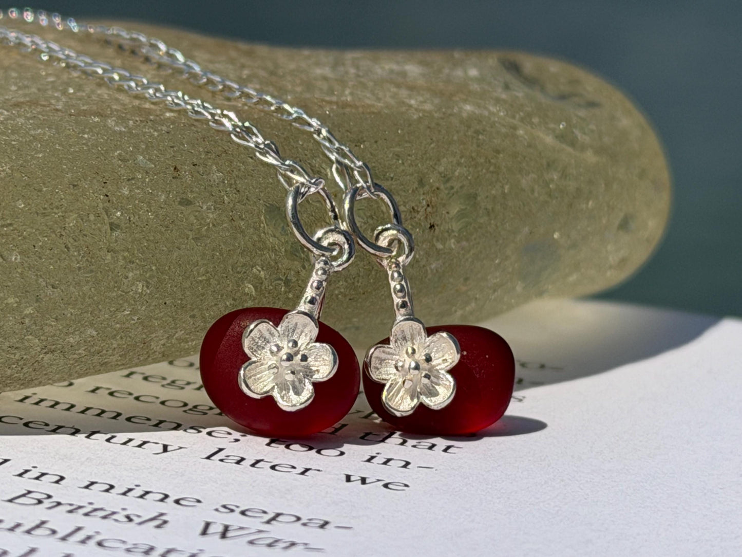 Dainty little sea glass necklace within sterling silver flowers. Recycled necklace. Ethical jewellery. Sea glass pendant. Eco friendly gifts