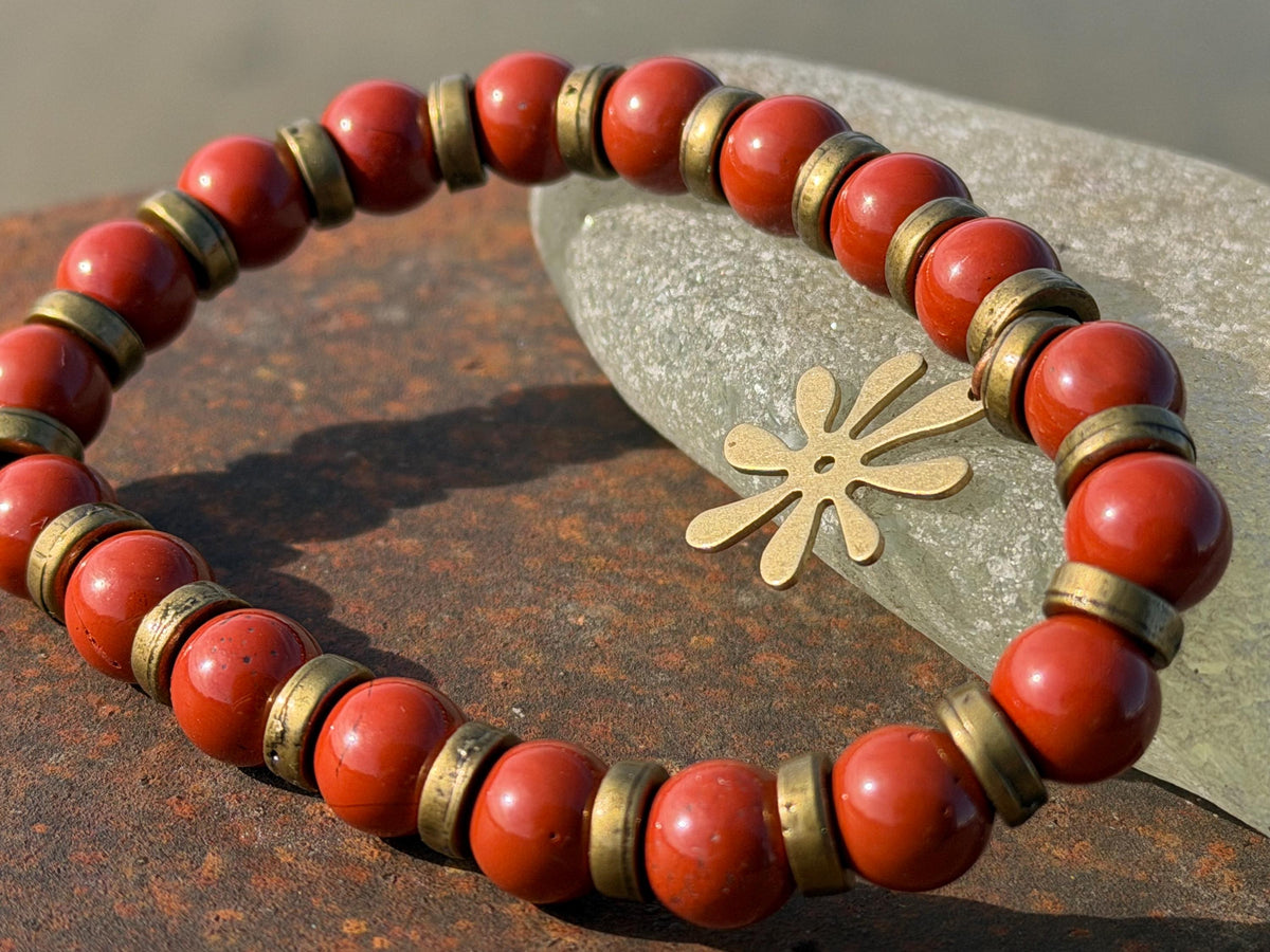 Red jasper bracelet, red jewellery, boho bracelet, Hippy bracelet, gift for her, red bracelet, handmade bracelet, star bracelet. Super star.